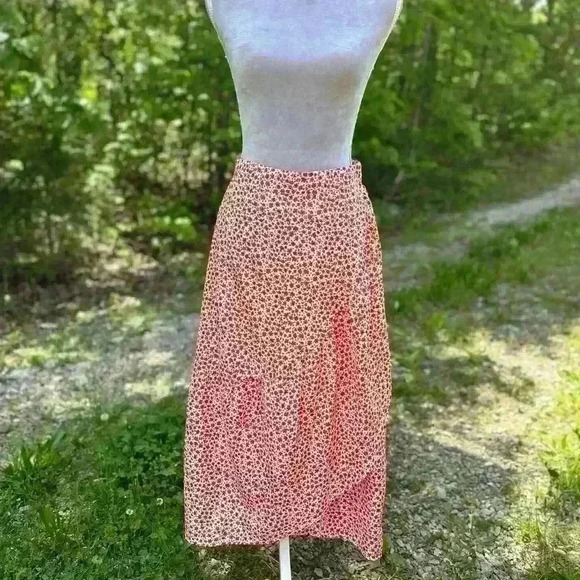 J.Gee skirt. orange and blue. Floral. faux wrap around. size Large. Midi. Flowy - Picture 2 of 6